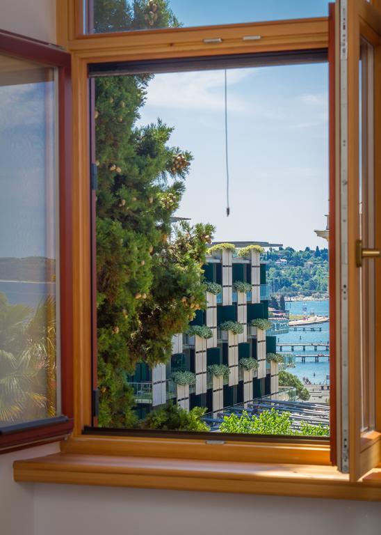 Villa Roma Portoroz Bagian luar foto