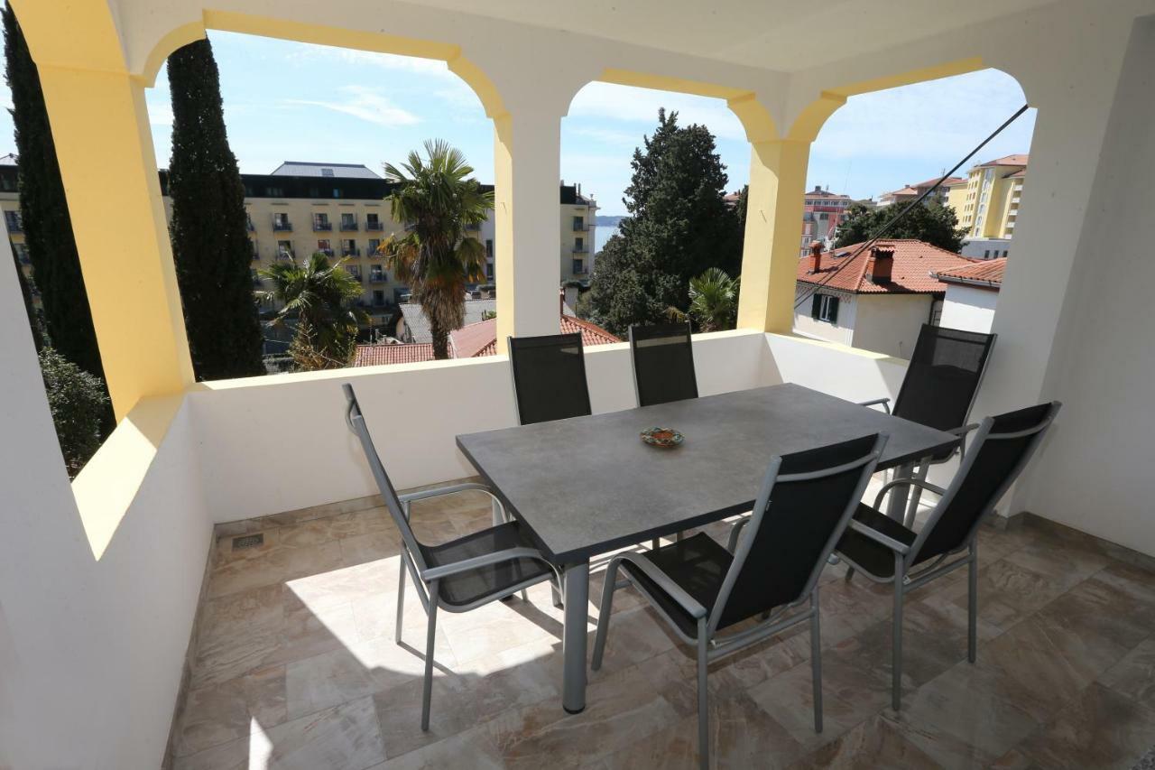 Villa Roma Portoroz Bagian luar foto